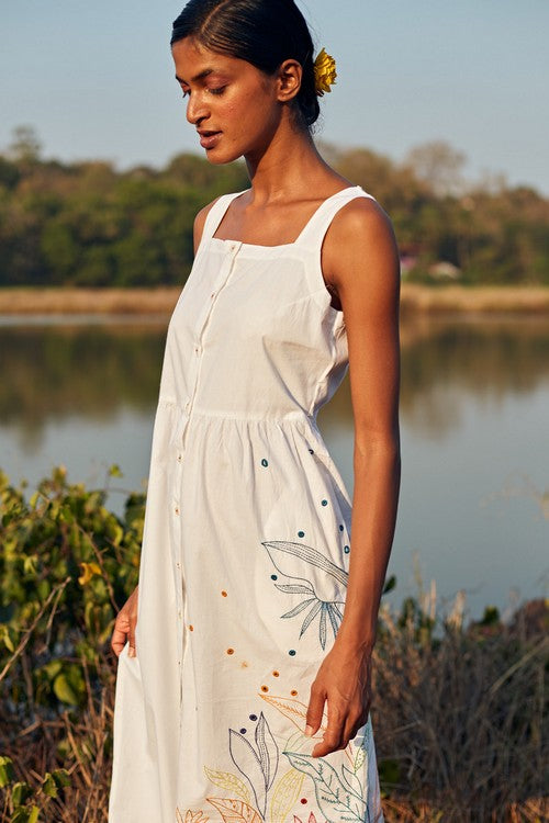 Okhai 'Daydream' Hand Embroidered Mirror Work Pure Cotton Dress with Stole - Image 10