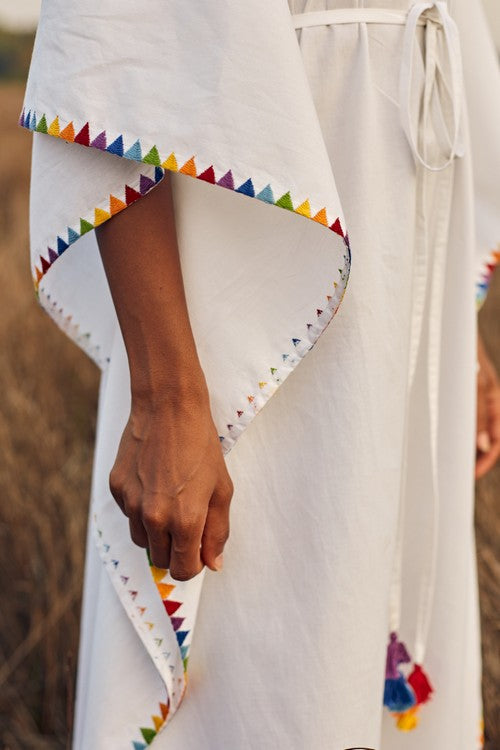 Okhai 'Fusion' Hand Embroidered Pure Cotton Kaftan - Image 2