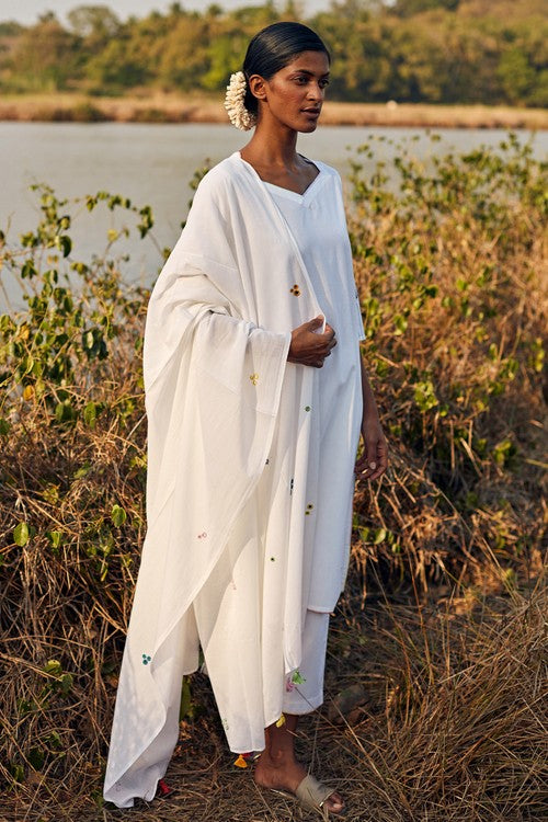 Okhai 'Reverie' Hand Embroidered Pure Cotton Kurta-Pant-Dupatta Set - Image 6